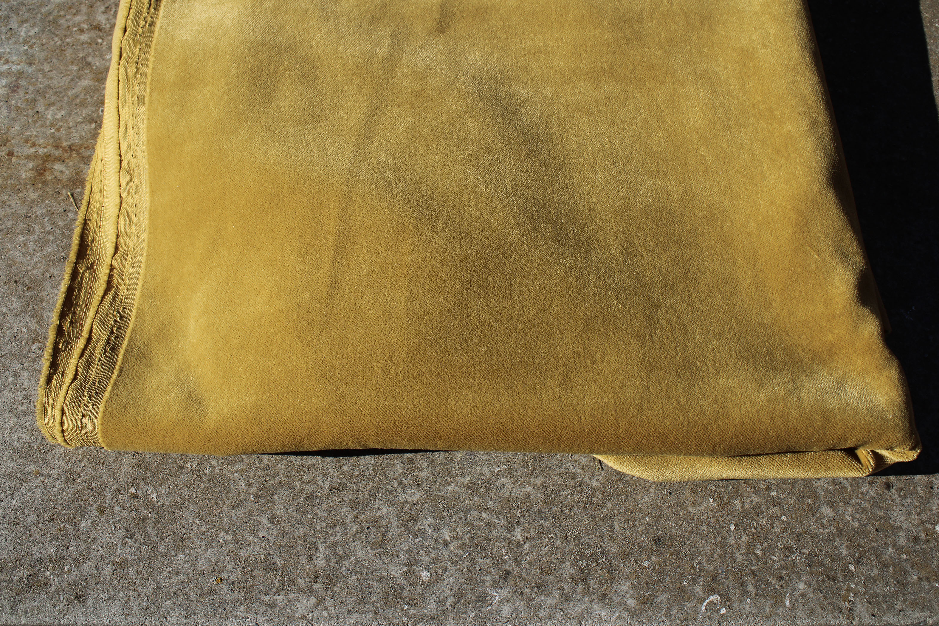 Veludo cor ocre - imagem 4